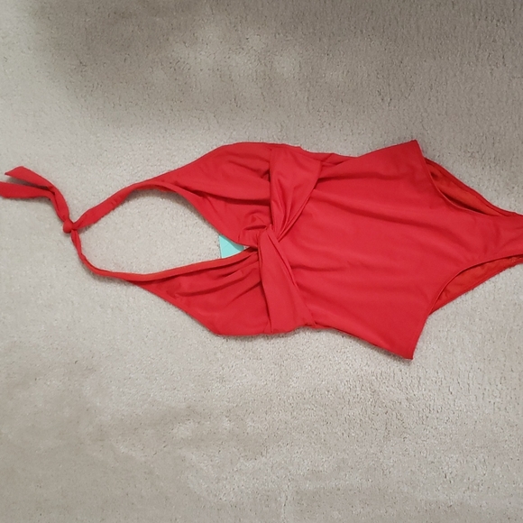 NWT H&M Size 4 red halter swimsuit - Picture 2 of 4